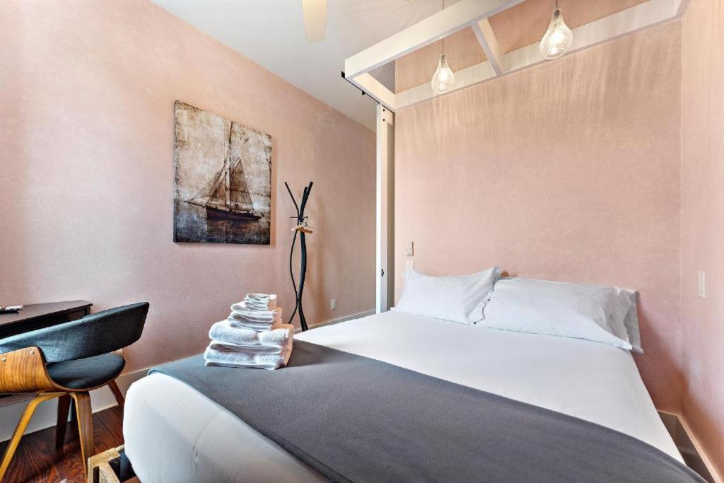 Lotus Galveston Otel Dış mekan fotoğraf